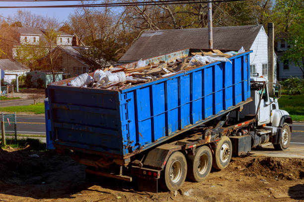 Best Commercial Cleanout Services  in Middlebury, IN